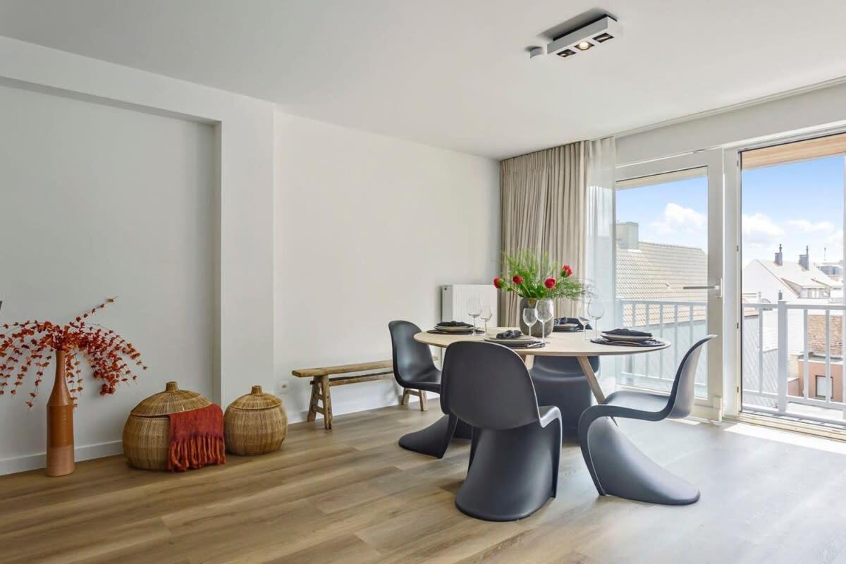 Huswell - Stunning Modern Apartment With Terrace And Parking Knokke-Heist Kültér fotó